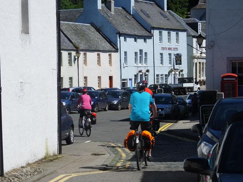 Dunkeld Bridge to Dunkeld Cathedral Historic Trail Walk