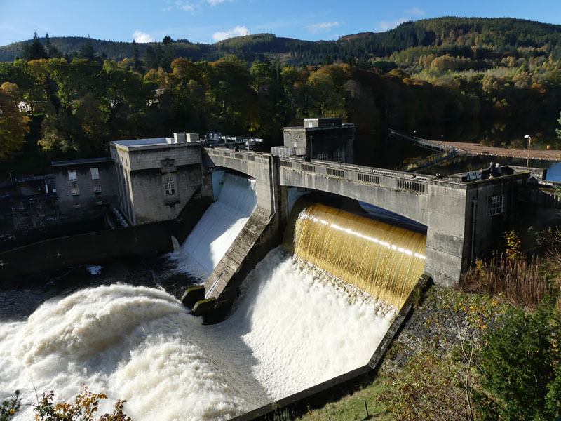 Pitlochry Dam and Fish Ladder walk