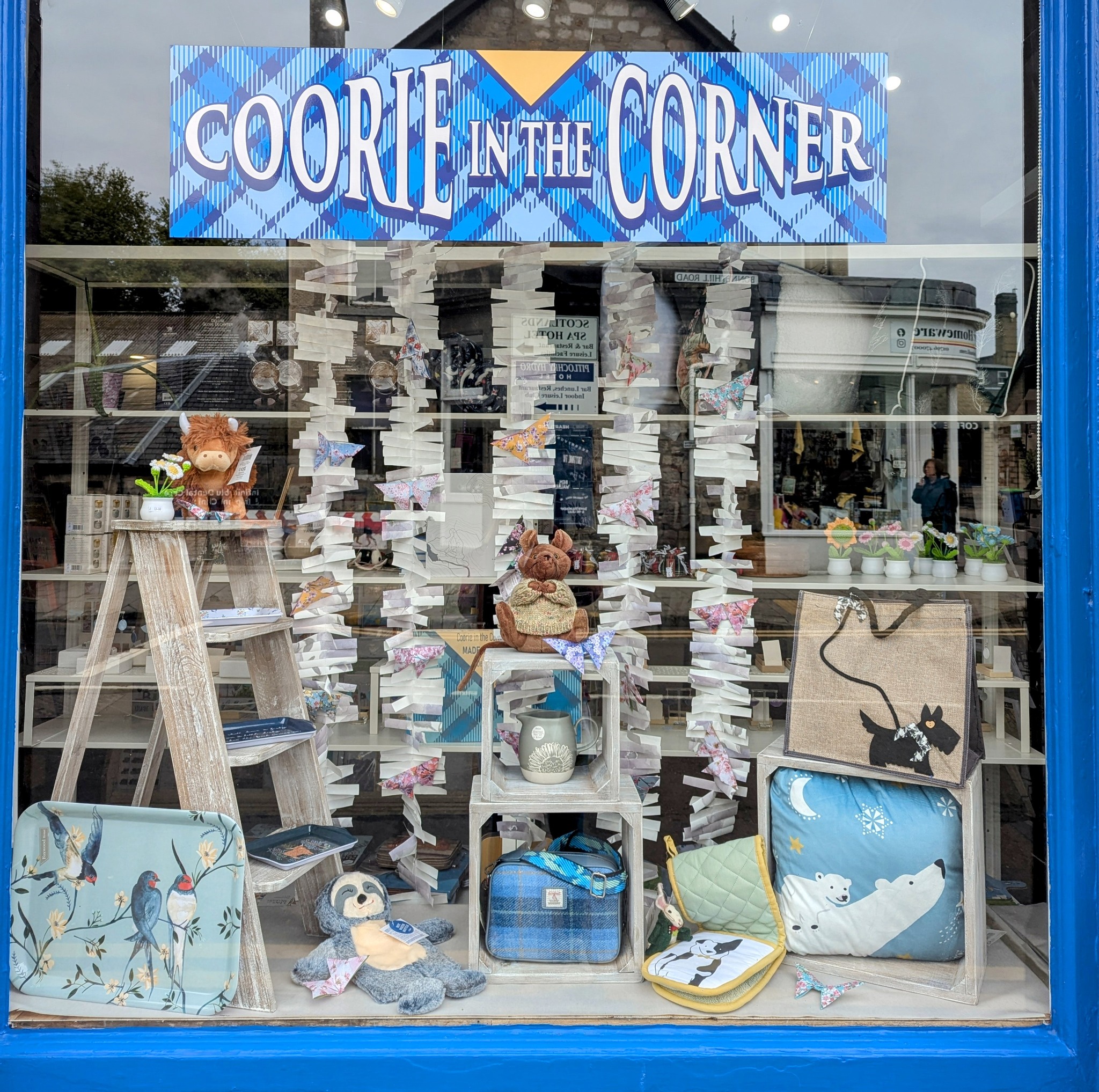 Coorie in the Corner